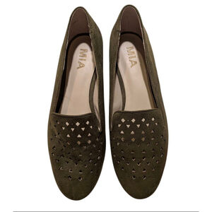 Women's MIA Loafers Size 7.5 Green